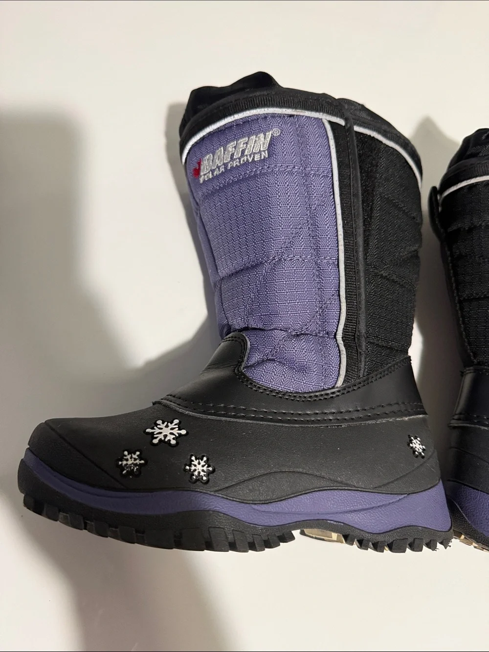 Baffin Girl Black and Purple Kids Winter Boots Sz 12